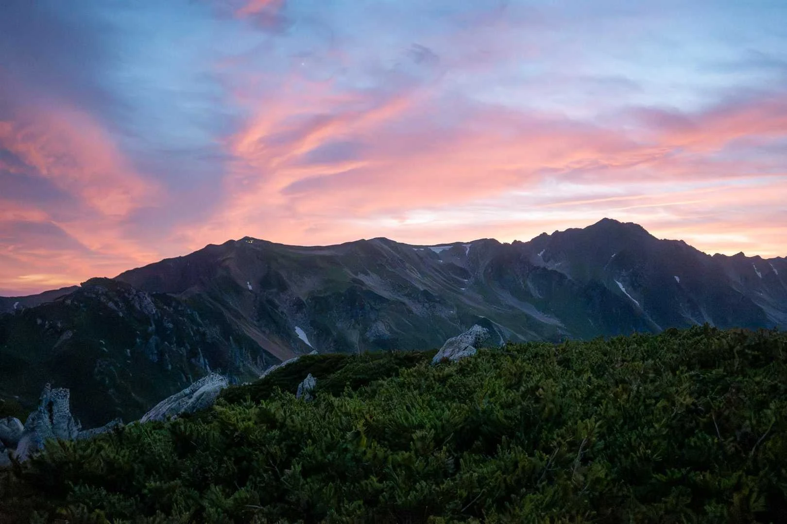 夕方の水晶岳